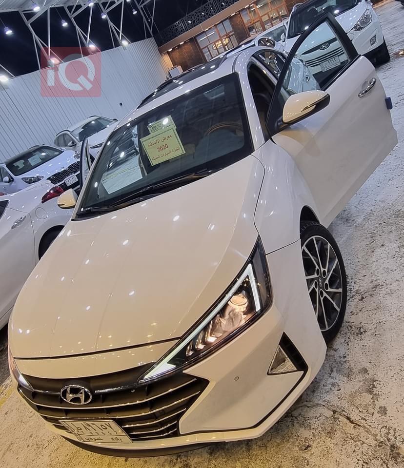 هیوندای ئەلەنترا